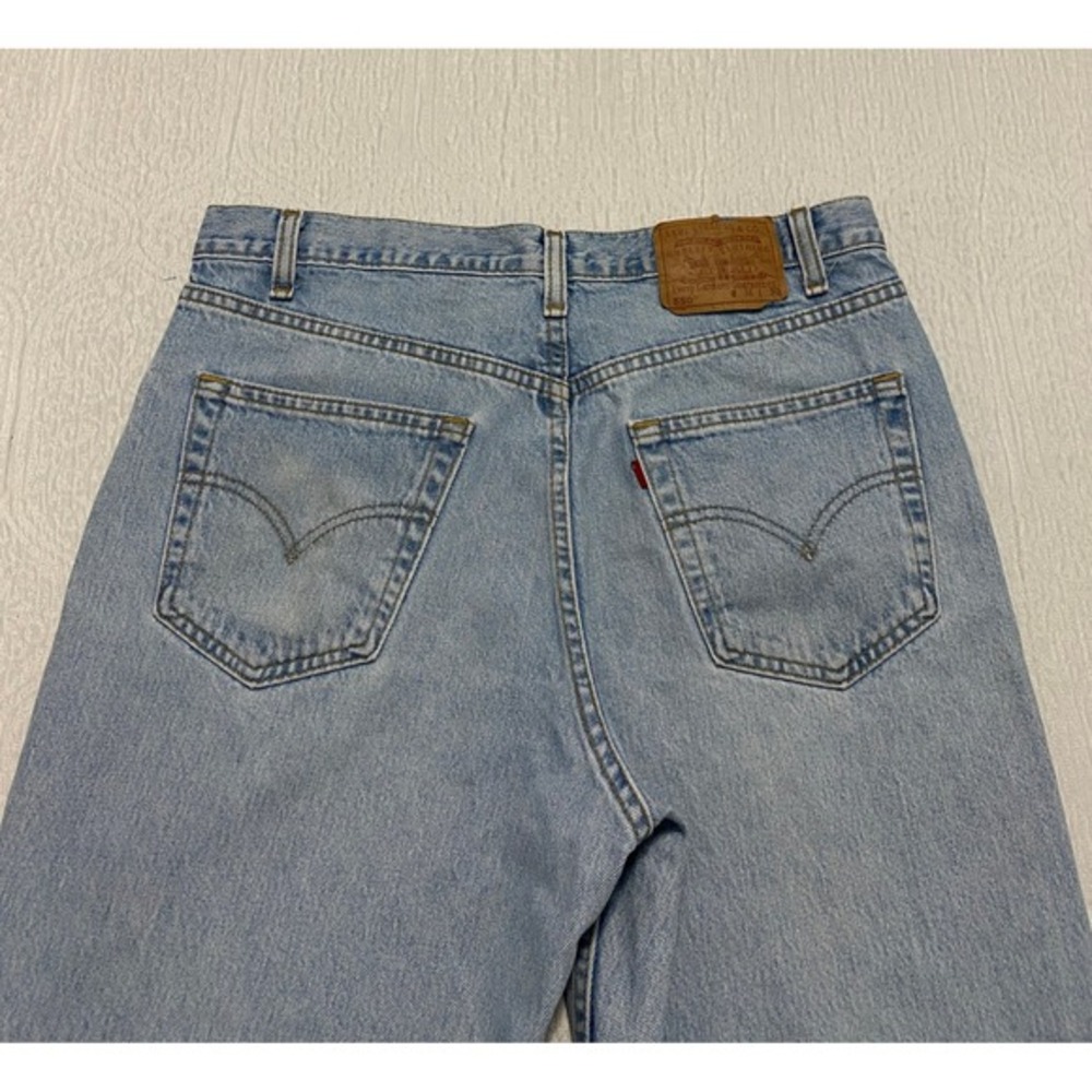 Vintage‎ Y2K Levis 550 Relaxed Fit Jeans Mens 36×30 Light Wash Denim Pants - Picture 2 of 10